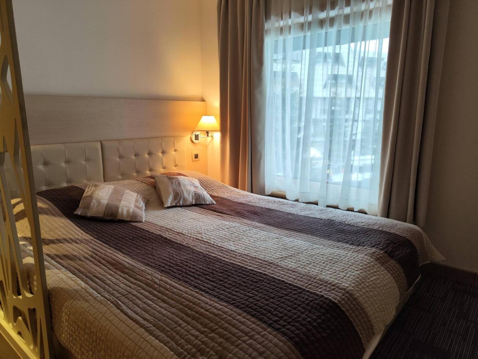 Snow White Apartments 科帕奥尼克 外观 照片